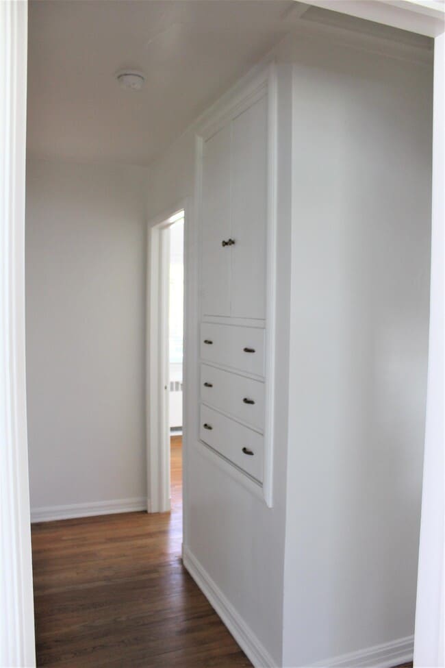 Building Photo - 1663 Blaine Ave