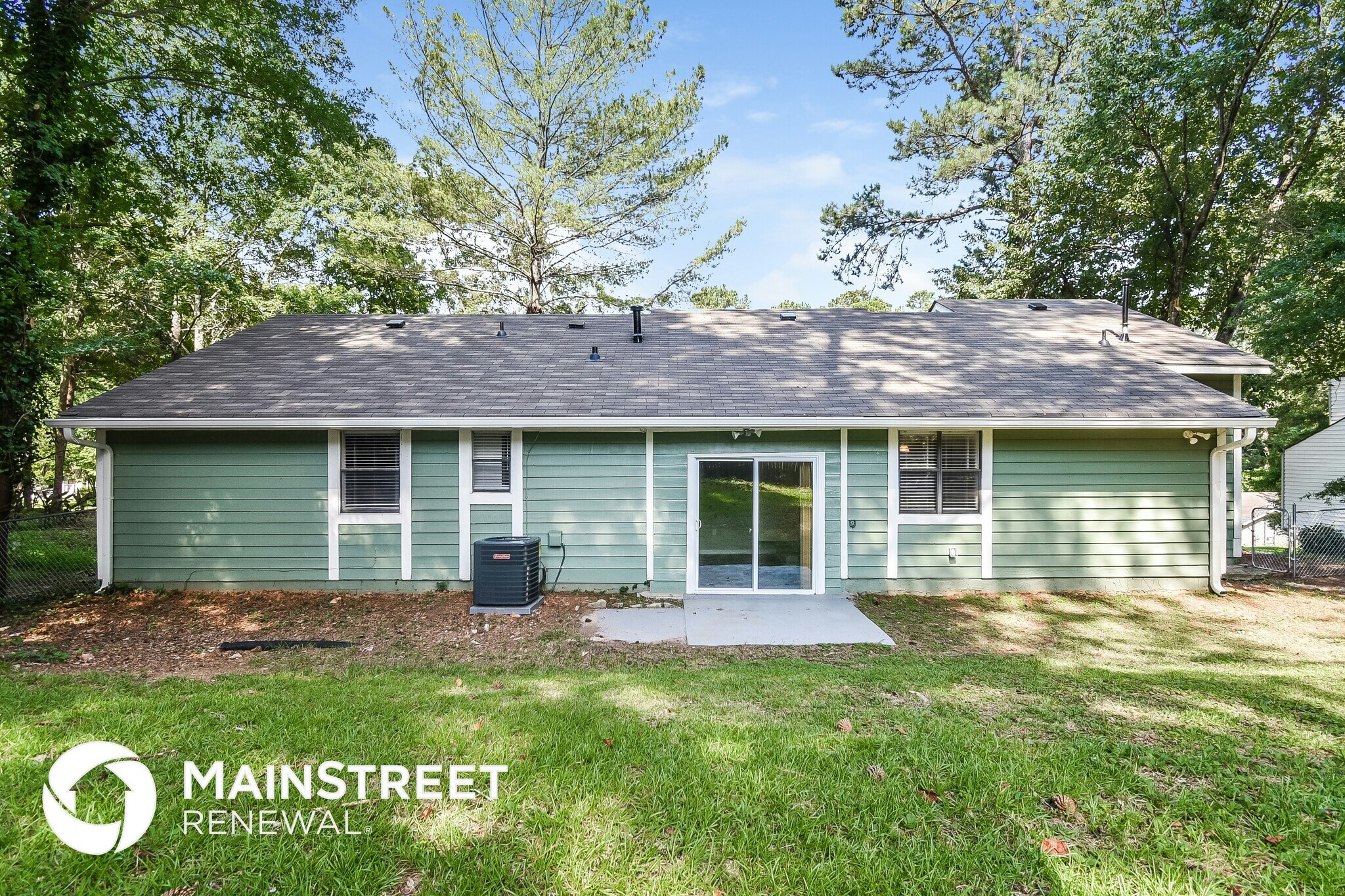 Building Photo - 8799 Parliament Pl