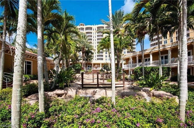 Building Photo - 6061 Silver King Blvd