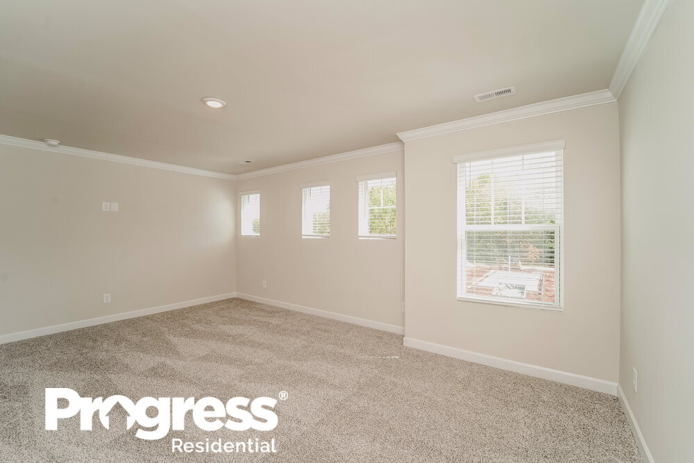 Building Photo - 14220 Laughing Gull Dr