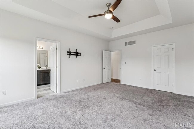 Building Photo - 168 Hidden Bluffs Dr