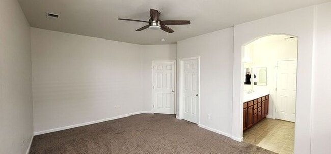 Building Photo - Single-Story 3 Bed, 2 Bath Home in Gated Double Diamond Community – Pool, Gym & 2-Car Garage