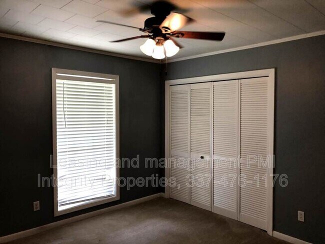 Building Photo - 310 S Audubon Blvd