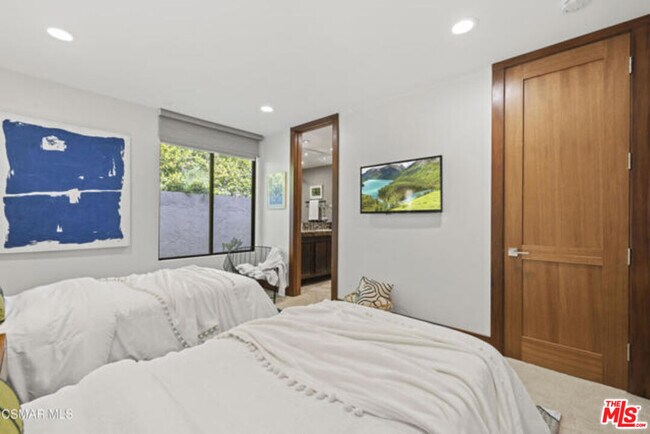 Building Photo - 17424 Cumpston St