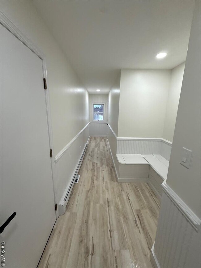 Building Photo - 24 Kimberly Ct