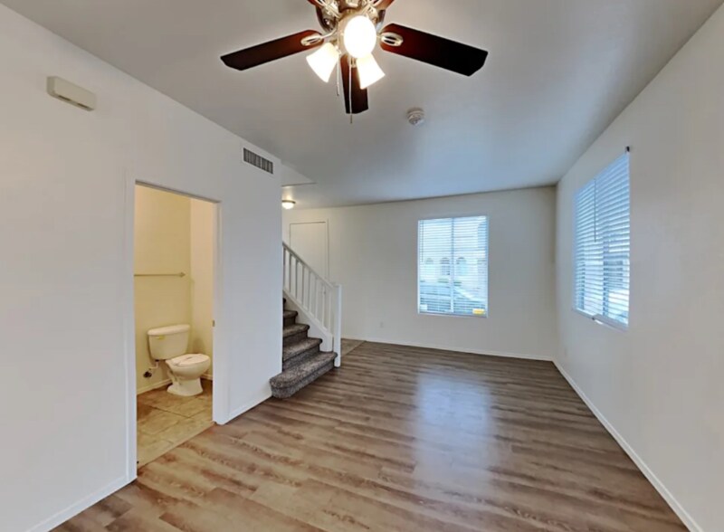 Building Photo - 1409 E Atlanta Ave