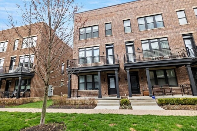 Building Photo - 297 Auden Ave