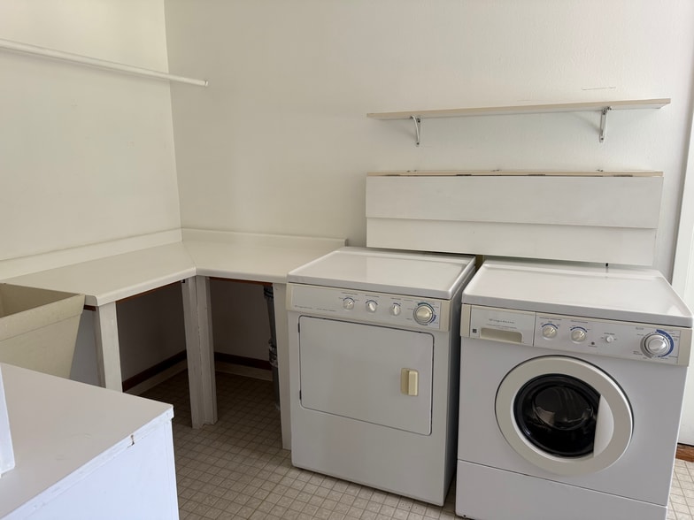 laundry - 218 Shore Acres Rd