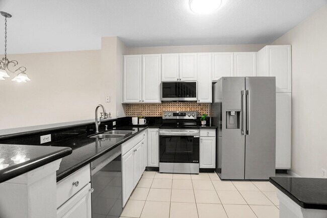 Building Photo - 9929 Porta Leona Ln