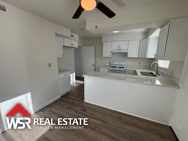 Building Photo - 3621-3621 Wilbur St