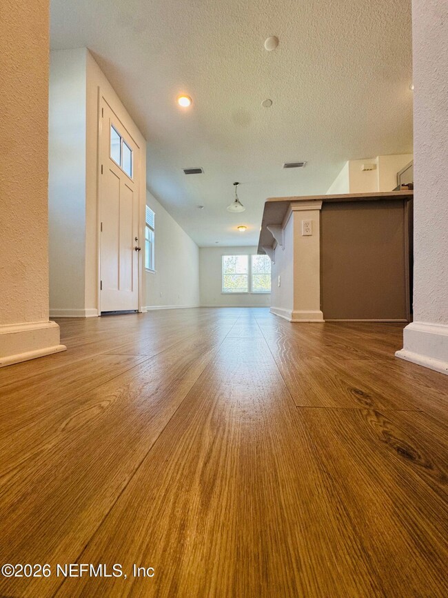 Building Photo - 106 Ridge Lake Rd