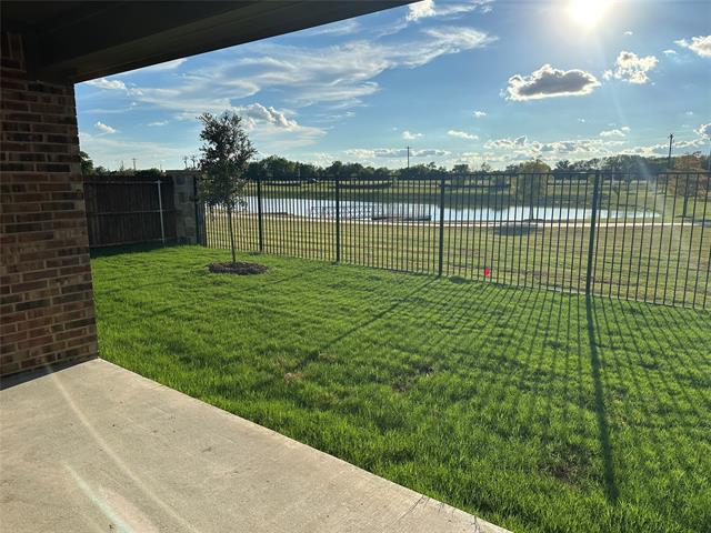 Building Photo - 219 Greenshade Ln