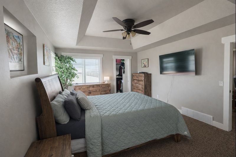 Building Photo - 336 W 200 S