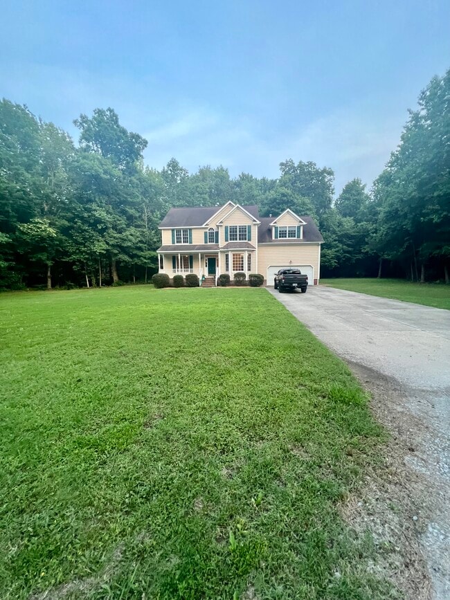 Building Photo - 22232 Haynes Ln
