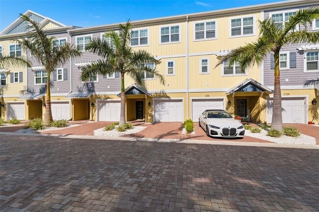 Building Photo - 2516 Coral Ct.