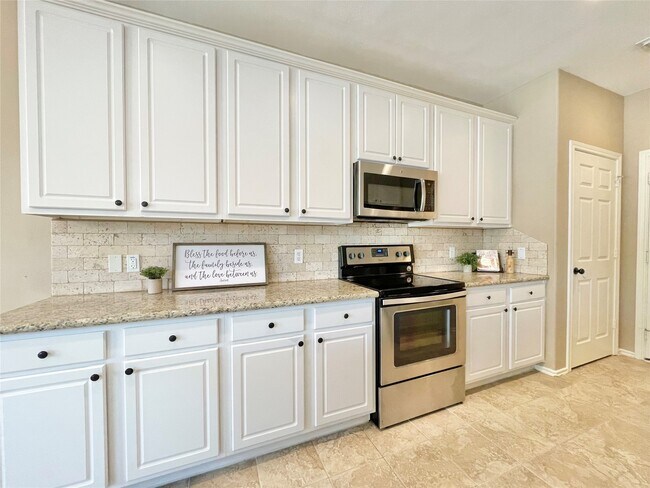 Building Photo - 19 Blue Creek Pl