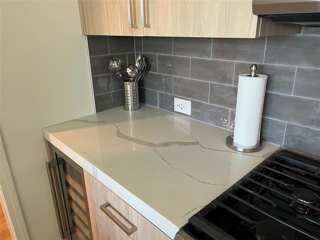 Building Photo - 1901 S Harwood St