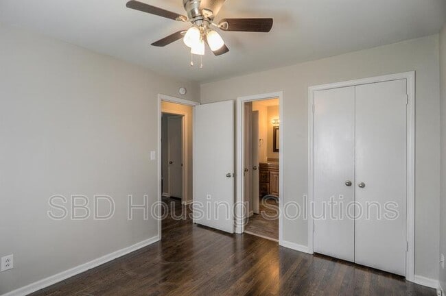 Building Photo - 15300 E 36th Terrace S