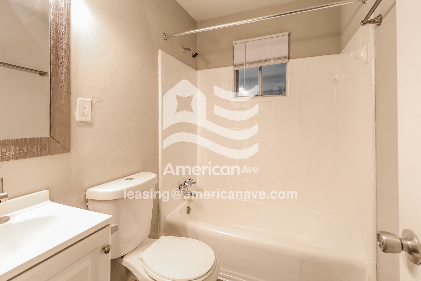 Building Photo - 2227 Danbury Dr