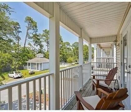 Building Photo - 8631 Marlin Pl