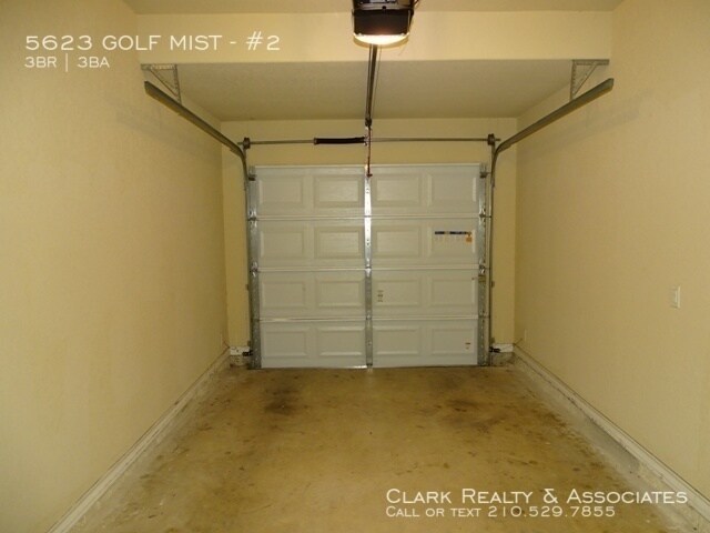 Building Photo - 5623 Golf Mist #2, San Antonio, TX. 78244