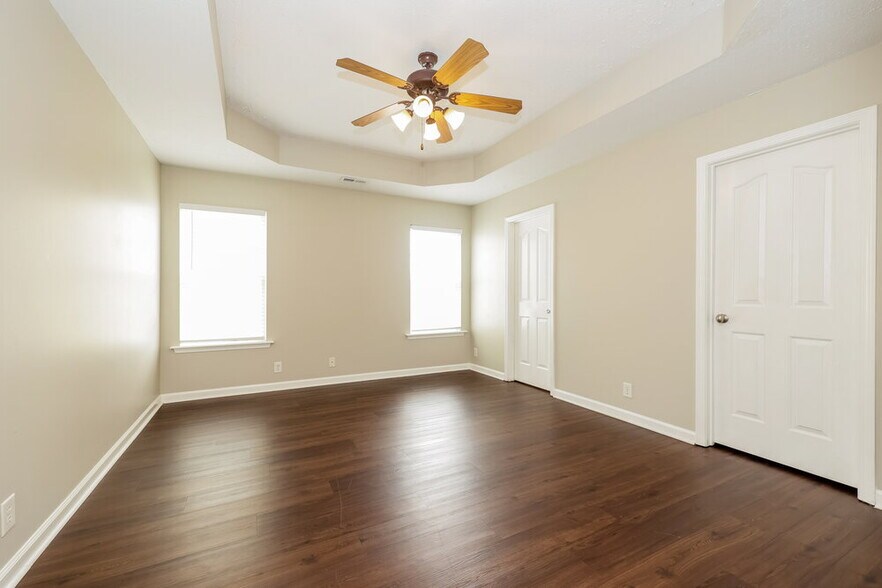 Building Photo - 1229 Shannon Ln
