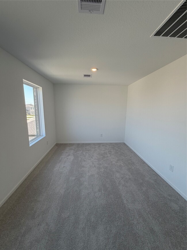 Building Photo - 16819 Old Wagon Wy