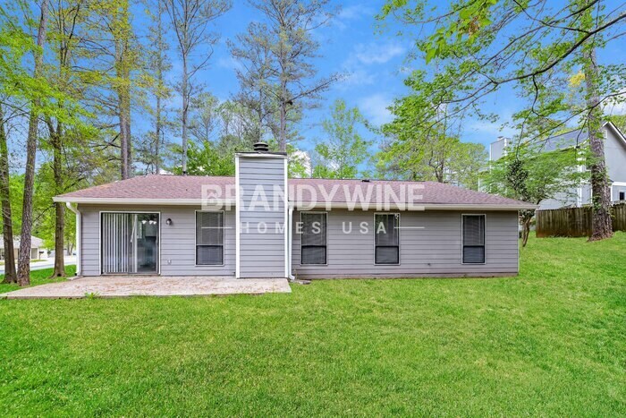 Building Photo - 3838 Willow Wood Way NW