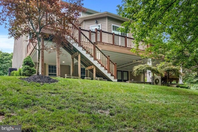 Building Photo - 6212 Lilac Bush Ln