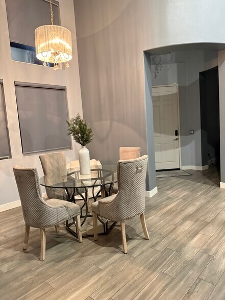 Dining Room - 1035 Tesoro Ave