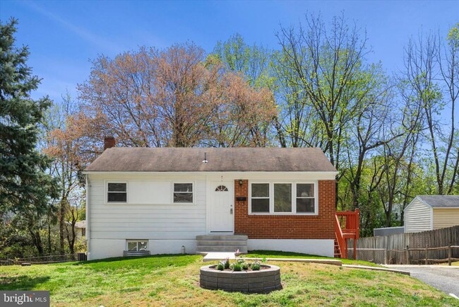 Building Photo - 1411 Harrison St