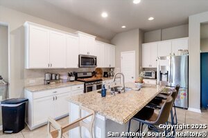 Building Photo - 9815 Catell