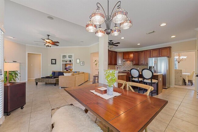 Building Photo - 6335 Concho Bay Dr