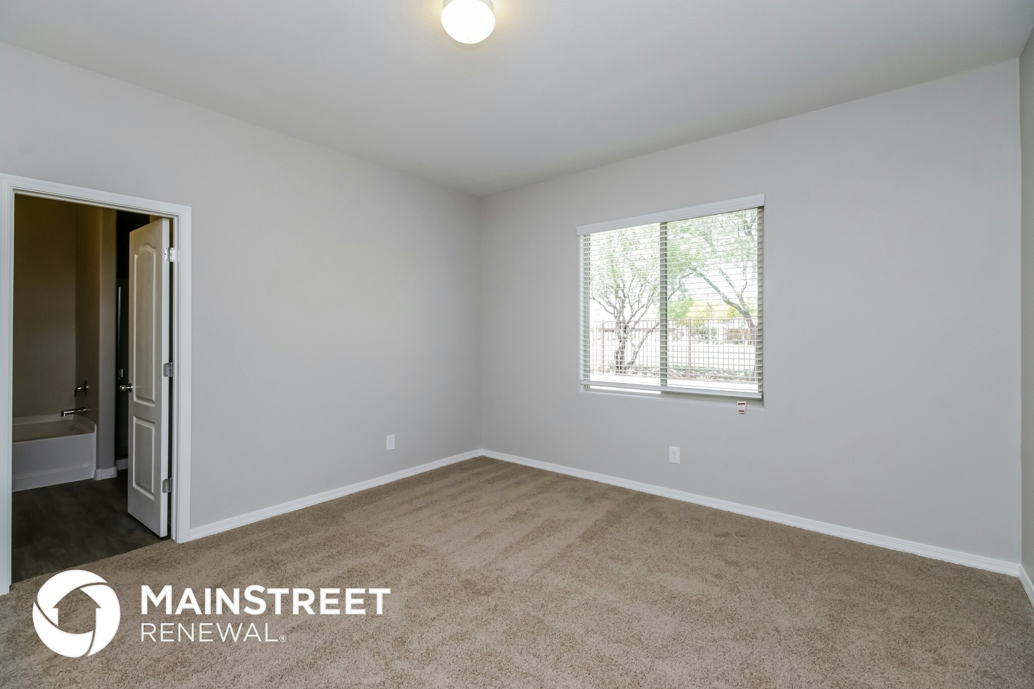 Building Photo - 19388 N Pietra Dr