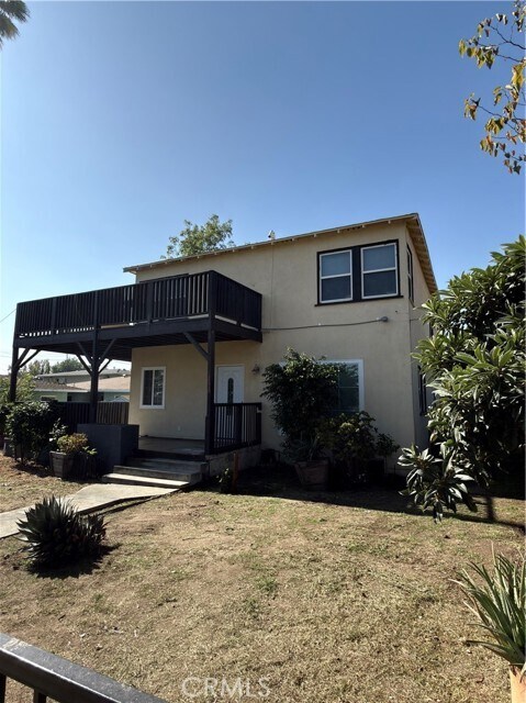 Building Photo - 1255 Del Rey Ave