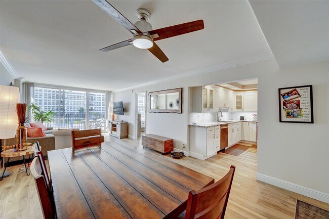 Building Photo - 531 N Ocean Blvd