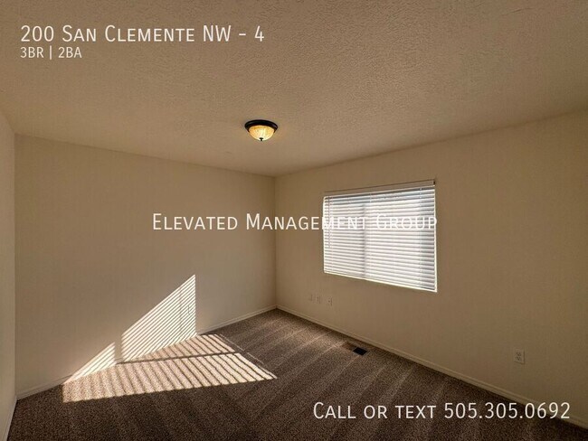 Building Photo - 200 San Clemente Ave NW