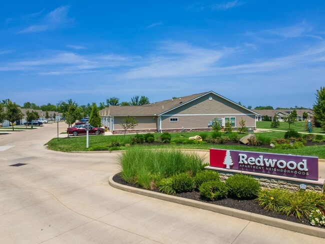 Building Photo - Redwood Grove City