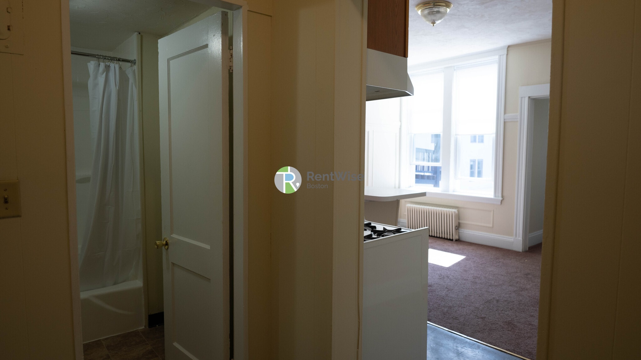 Building Photo - 1124 Commonwealth Ave