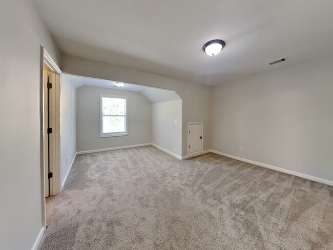 Building Photo - 1342 Thomas Daniel Way