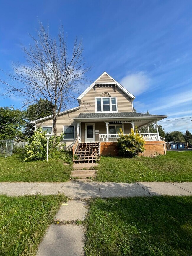 Building Photo - 4729 McCulloch St