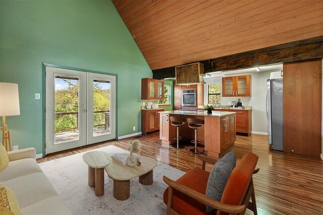 Building Photo - 4301 Stearn's Ln