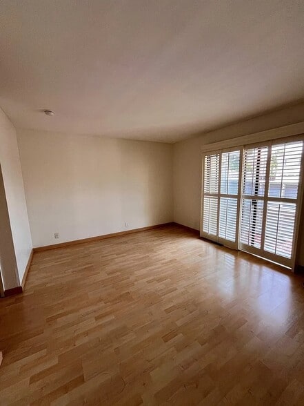 Building Photo - 3120 Silbury Ct