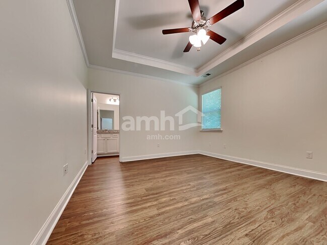 Building Photo - 219 Swan Drive
