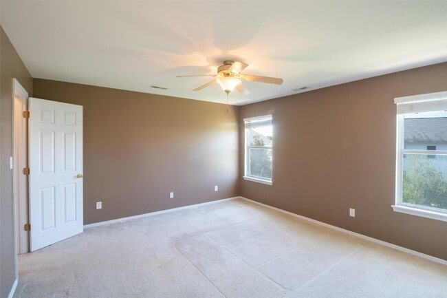 Building Photo - 4323 Bristol View Ct