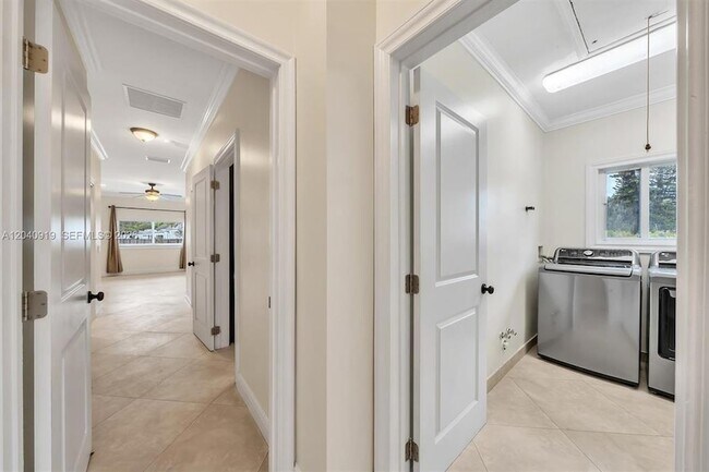 Building Photo - 4920 SW 170th Ave