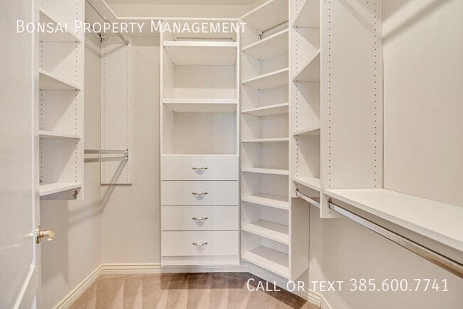 Building Photo - 11291 Palisade View Dr