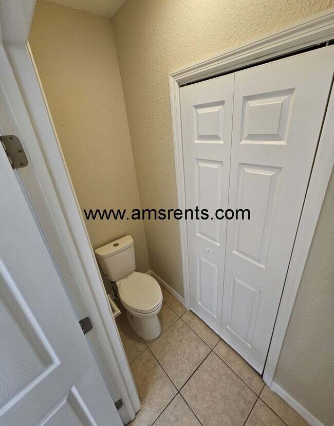 Building Photo - 505 Mallard Ct