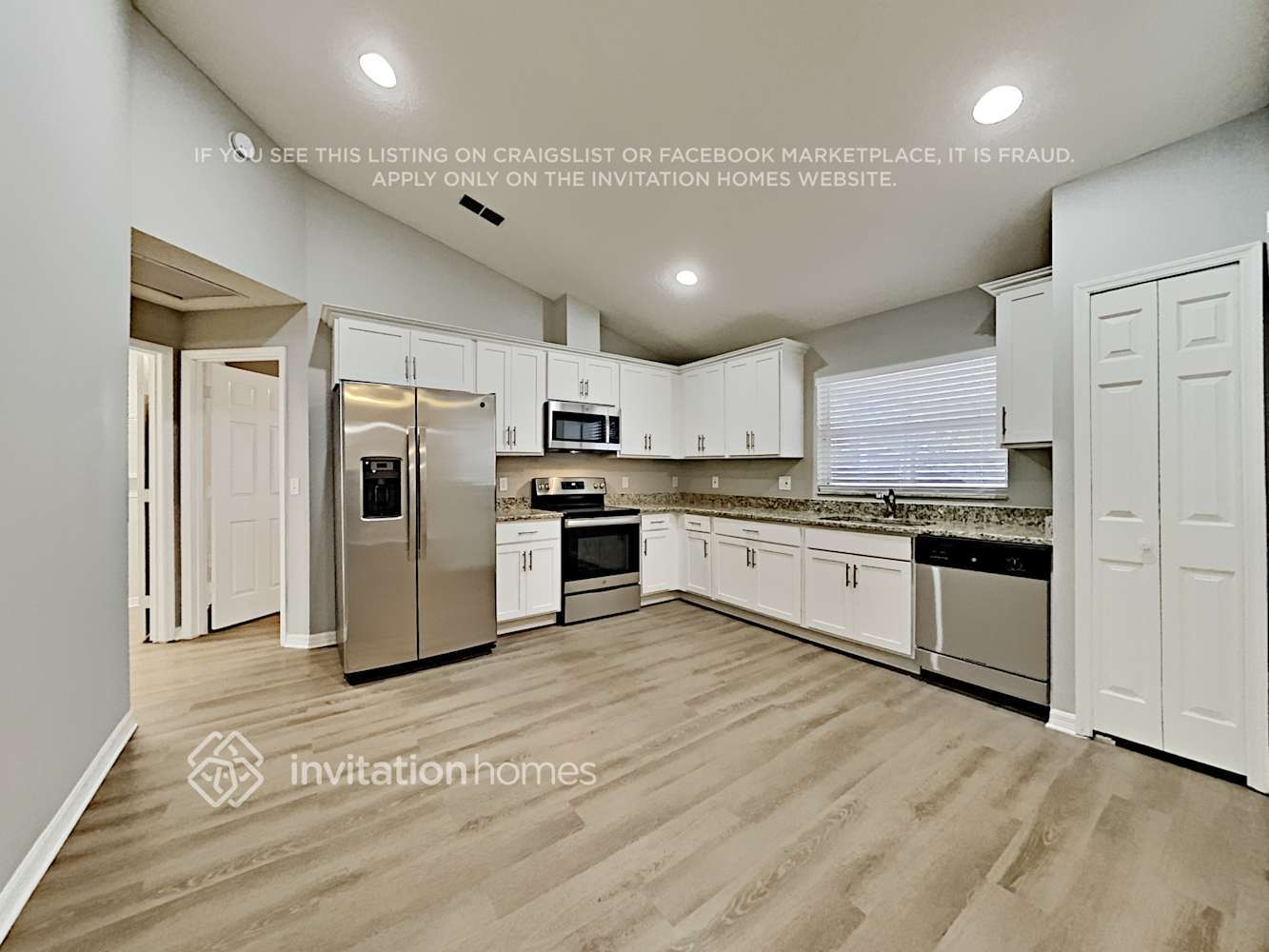 Building Photo - 10600 Sandridge Ct