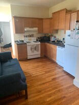 Building Photo - 44 Florence St